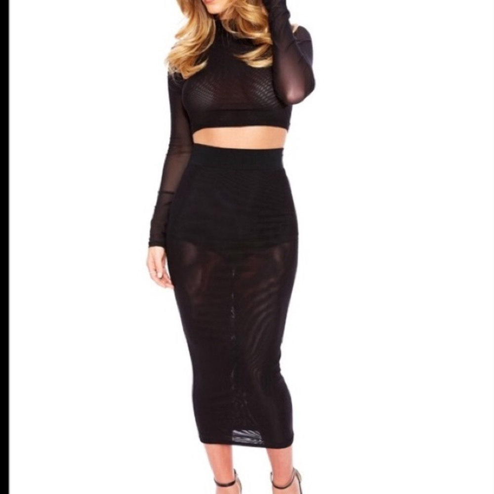 NWT 🎊 Mesh Midi Skirt Set